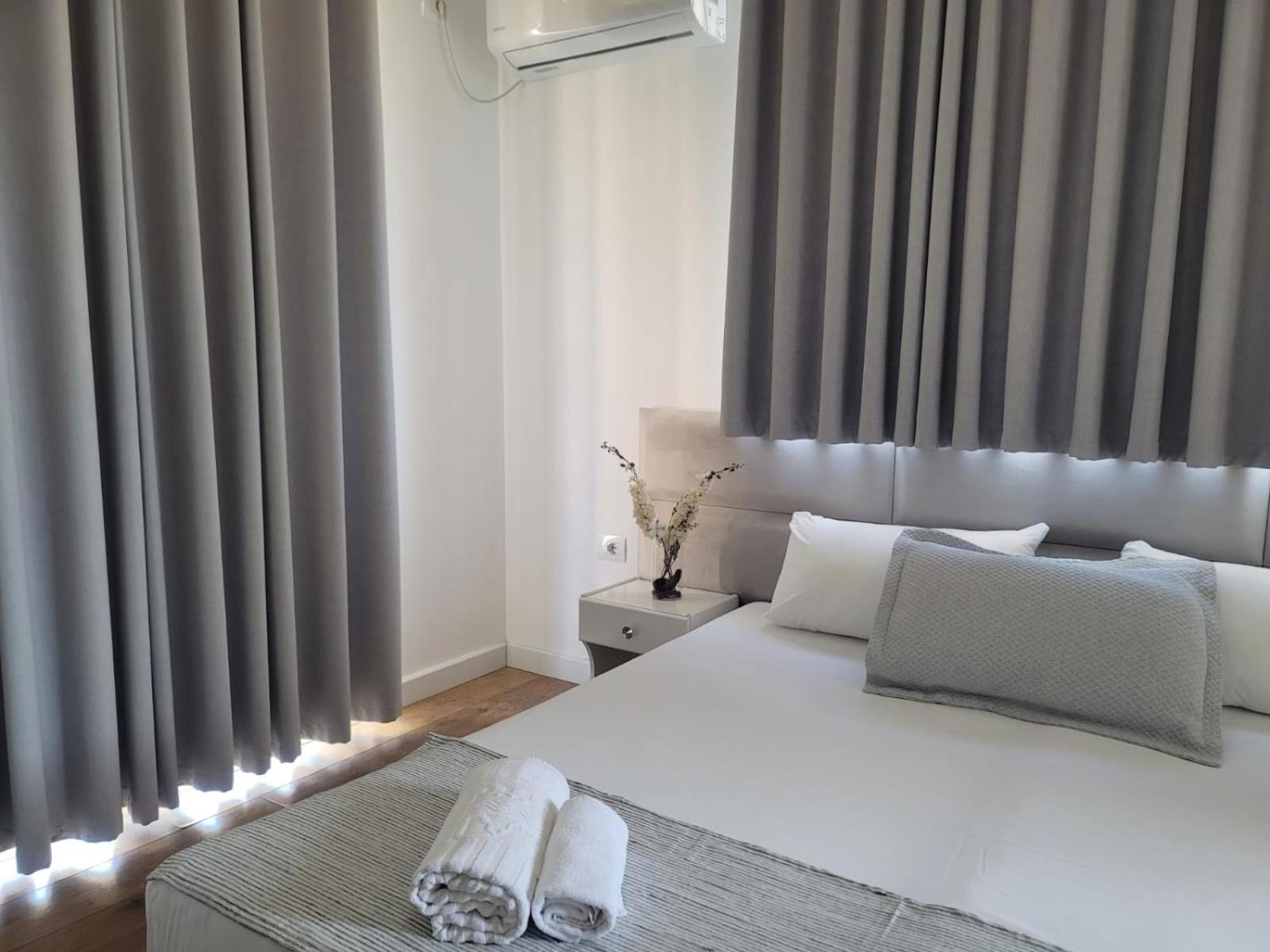 Hotel Myrtai - City Center Sarande Exterior photo
