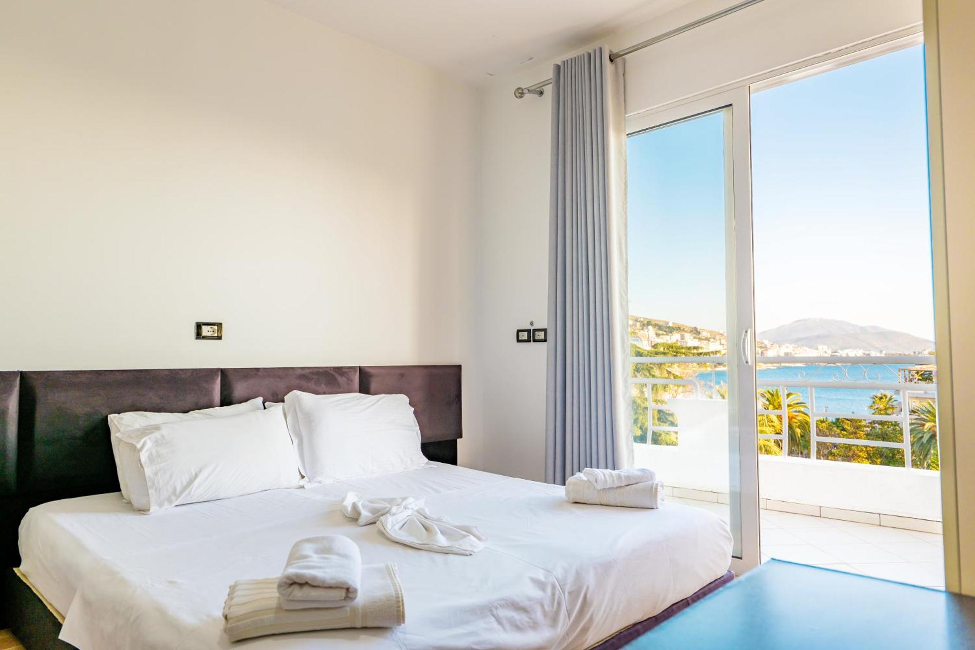 Hotel Myrtai - City Center Sarande Room photo
